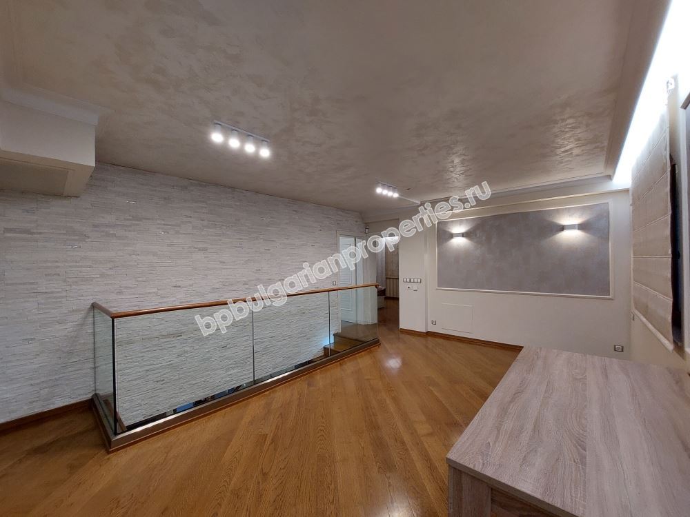 Luxury furnished three-storey family house for sale close to the  town of Burgas Luxury furnished three-storey family house for sale close to the  town of Burgas