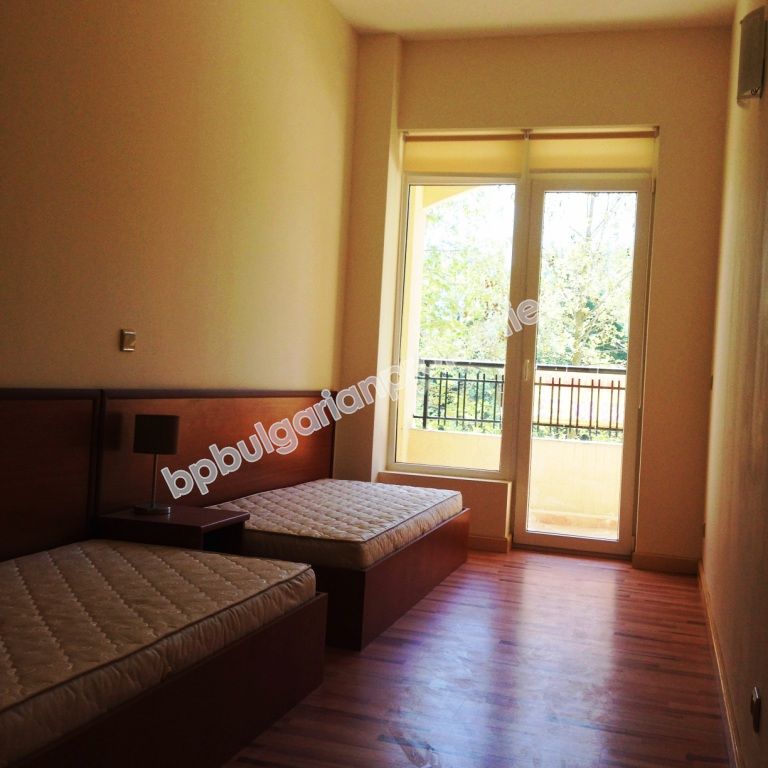 Luxury furnished 2-bedroom apartment for sale close to the beach in the resort Golden Sands Luxury furnished 2-bedroom apartment for sale close to the beach in the resort Golden Sands