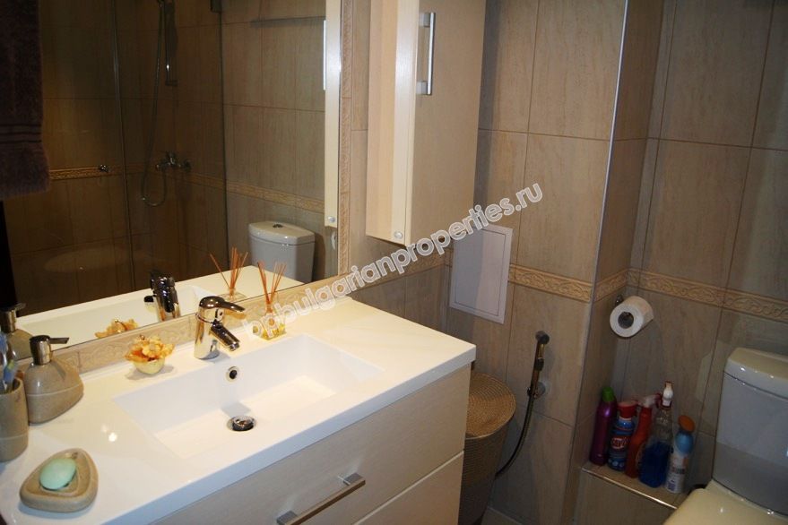 Luxury beachfront one-bedroom apartment for sale in the resort Lozenets Luxury beachfront one-bedroom apartment for sale in the resort Lozenets