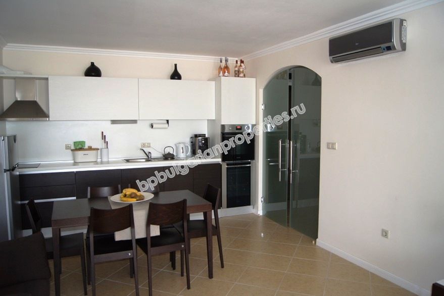 Luxury beachfront one-bedroom apartment for sale in the resort Lozenets Luxury beachfront one-bedroom apartment for sale in the resort Lozenets