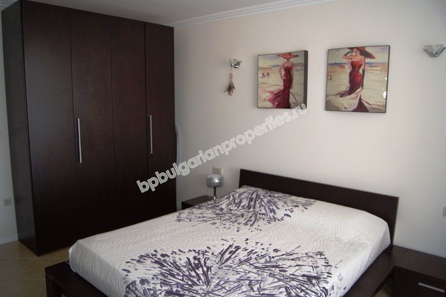 Luxury beachfront one-bedroom apartment for sale in the resort Lozenets Luxury beachfront one-bedroom apartment for sale in the resort Lozenets