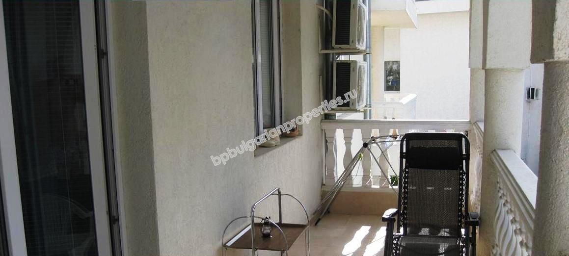 Luxury beachfront one-bedroom apartment for sale in the resort Sveti Vlas Luxury beachfront one-bedroom apartment for sale in the resort Sveti Vlas