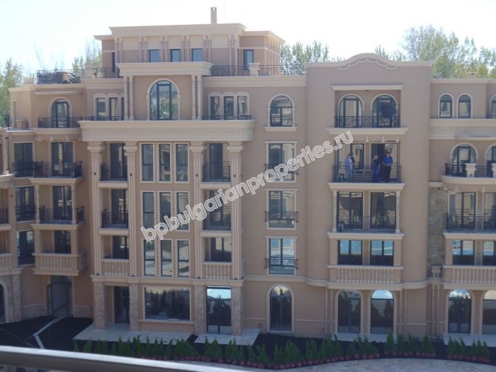 Luxury apartments for sale in the resort Sunny Beach