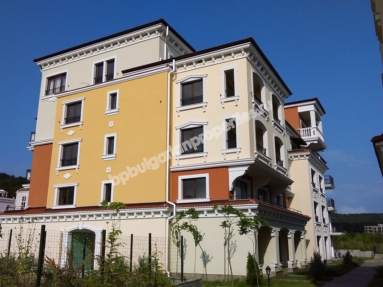 Luxury apartments close to the beach for sale in the town of Sozopol