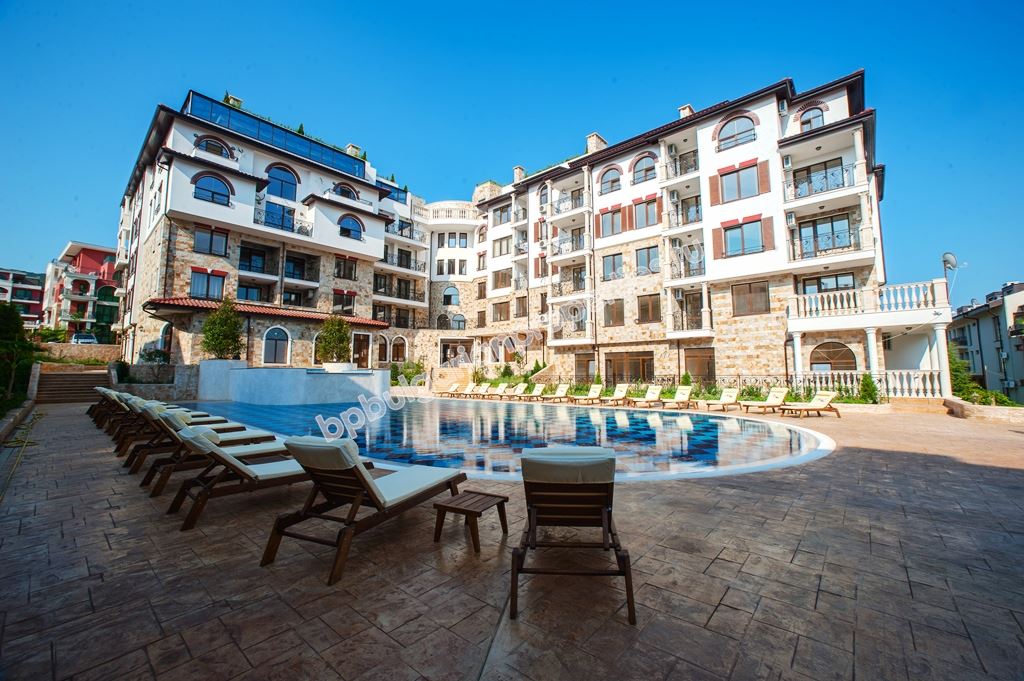 Luxury apartments for sale with sea view in the resort Sveti Vlas