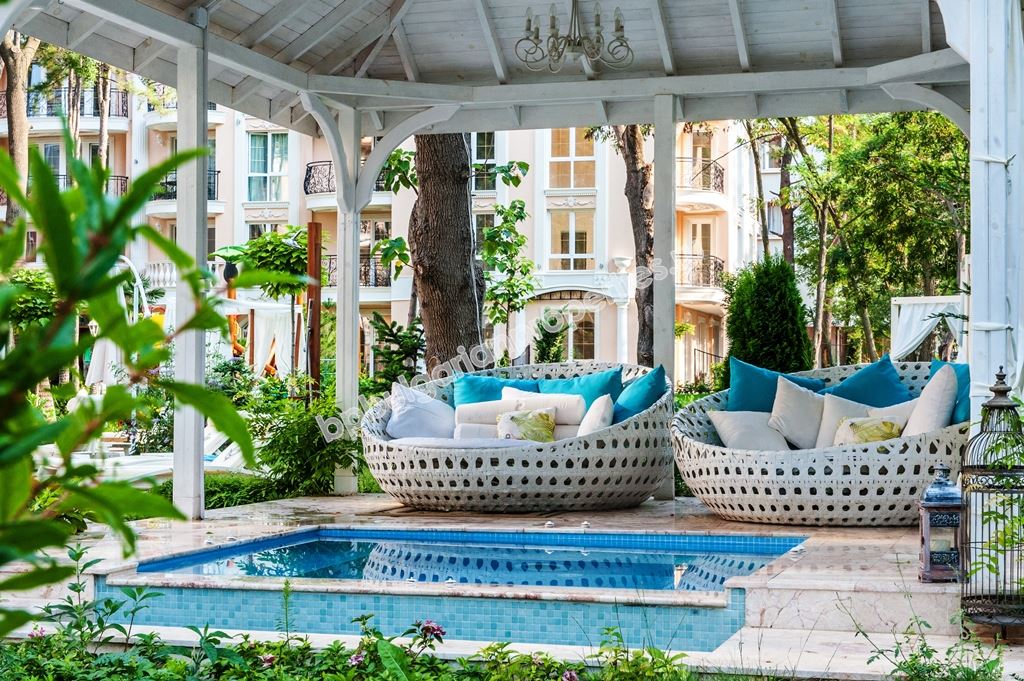 Luxury apartments for sale in the resort Sunny Beach Luxury apartments for sale in the resort Sunny Beach