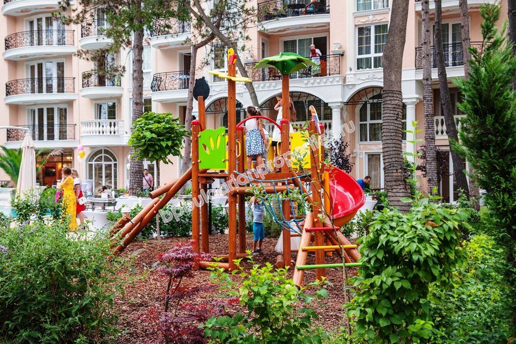 Luxury apartments for sale in the resort Sunny Beach Luxury apartments for sale in the resort Sunny Beach