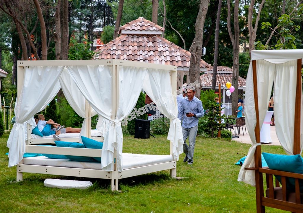 Luxury apartments for sale in the resort Sunny Beach Luxury apartments for sale in the resort Sunny Beach