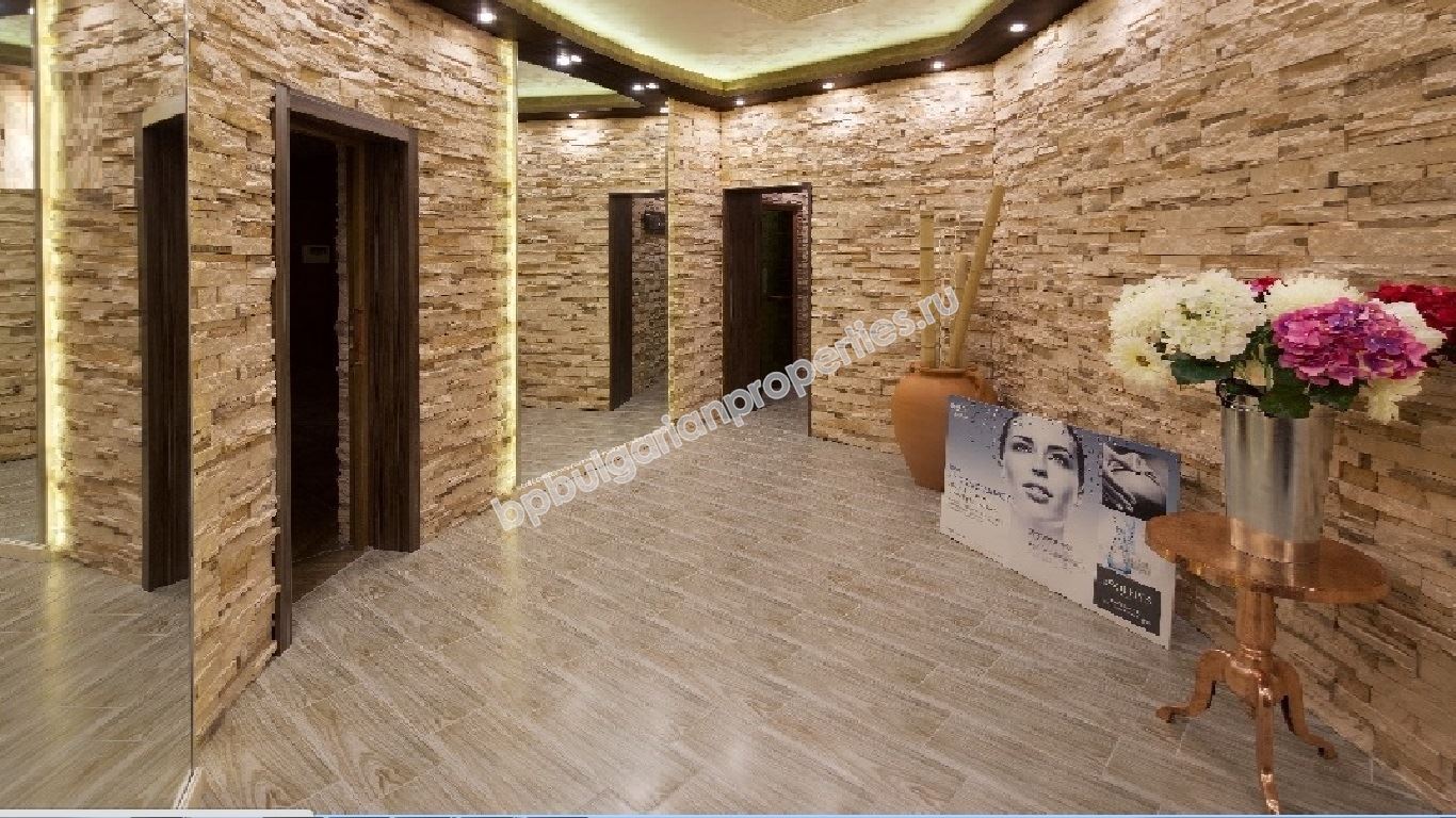 Apartments for sale in a luxury complex close to the beach in the resort Sveti Vlas