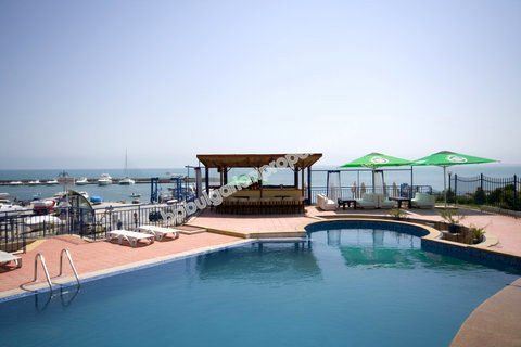 Luxury furnished two-bedroom apartment with sea view for sale in the resort Sveti Vlas Luxury furnished two-bedroom apartment with sea view for sale in the resort Sveti Vlas