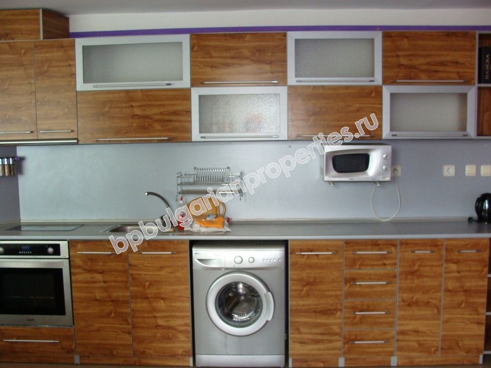 Luxury one-bedroom furnished apartment close to the sea in the resort Pomorie