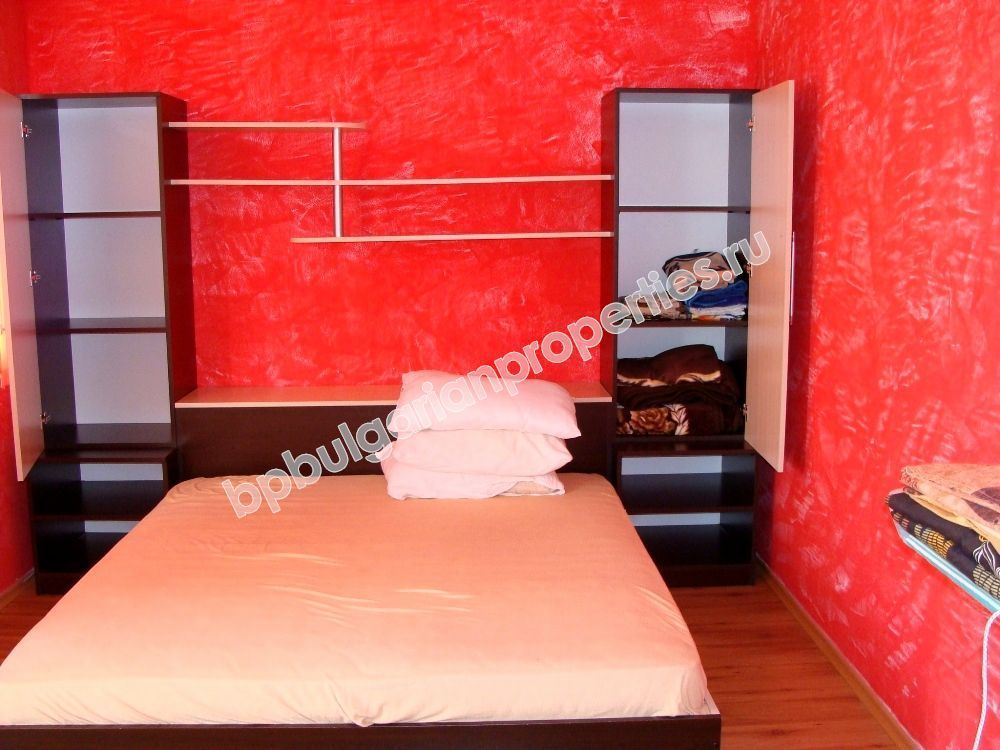 Luxury one-bedroom furnished apartment close to the sea in the resort Pomorie