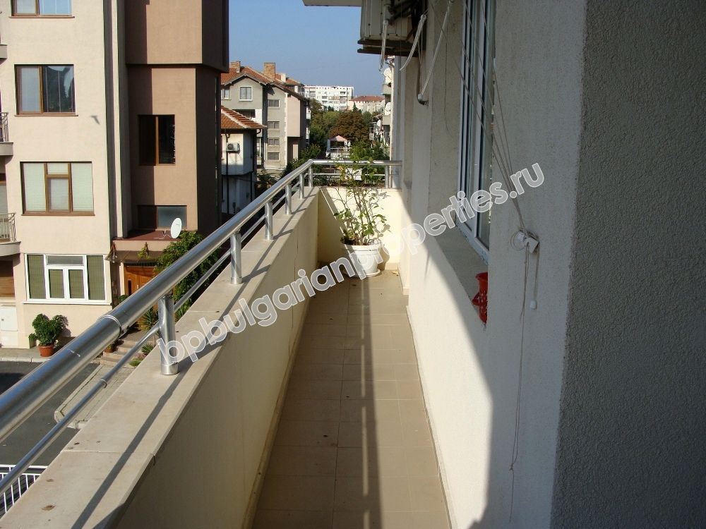 Luxury one-bedroom furnished apartment close to the sea in the resort Pomorie