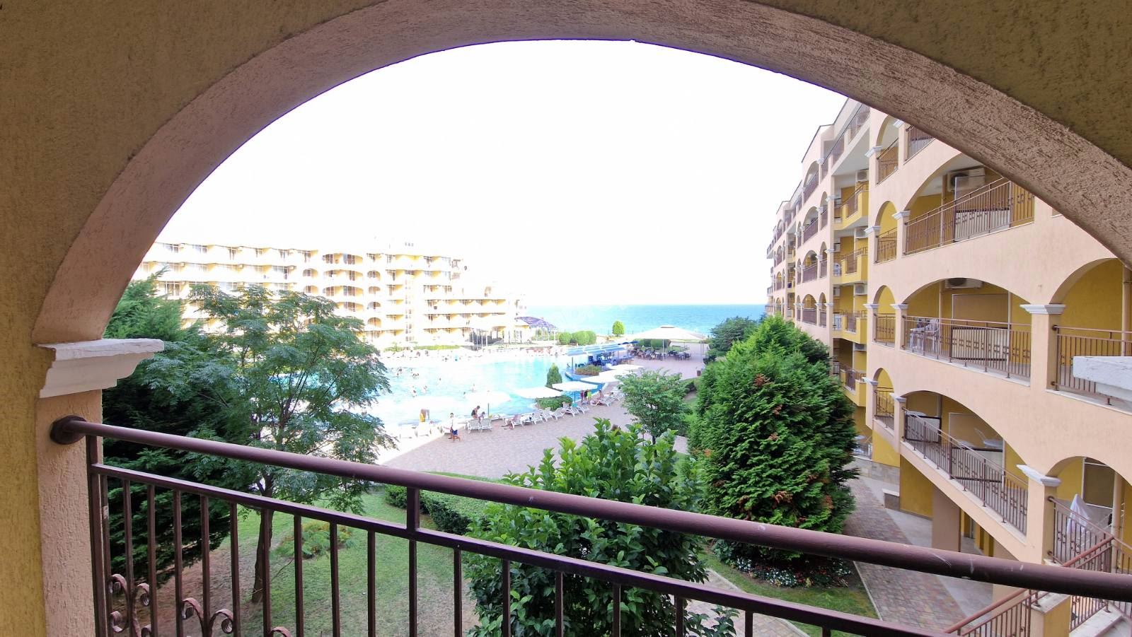 Аpartment with sea view for sale in the resort Aheloy