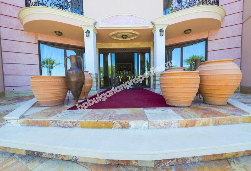 Luxury beachfront apartments for sale in the town of Sozopol