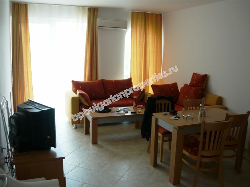 Two-bedroom furnished apartment for sale in the resort Sunny Beach Two-bedroom furnished apartment for sale in the resort Sunny Beach