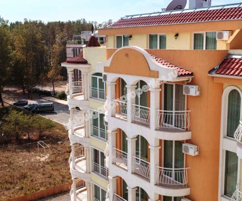 Two-bedroom furnished apartment for sale in the resort Sunny Beach Two-bedroom furnished apartment for sale in the resort Sunny Beach