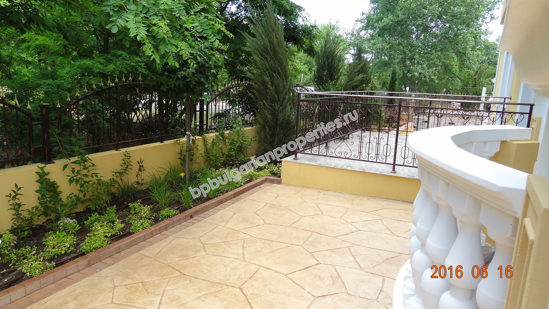 Luxury apartments for sale in the town of Nessebar Luxury apartments for sale in the town of Nessebar