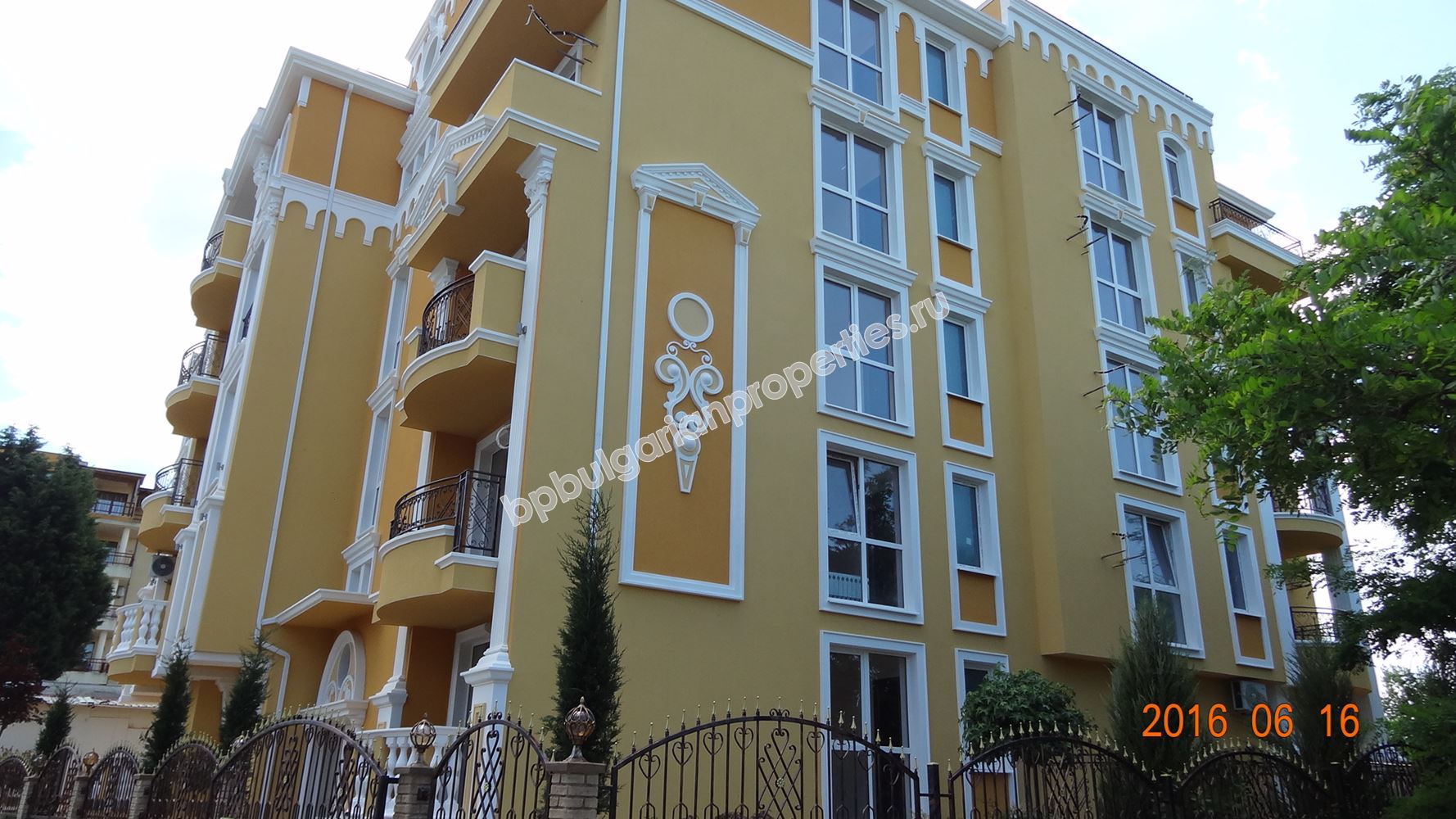 Luxury apartments for sale in the town of Nessebar Luxury apartments for sale in the town of Nessebar