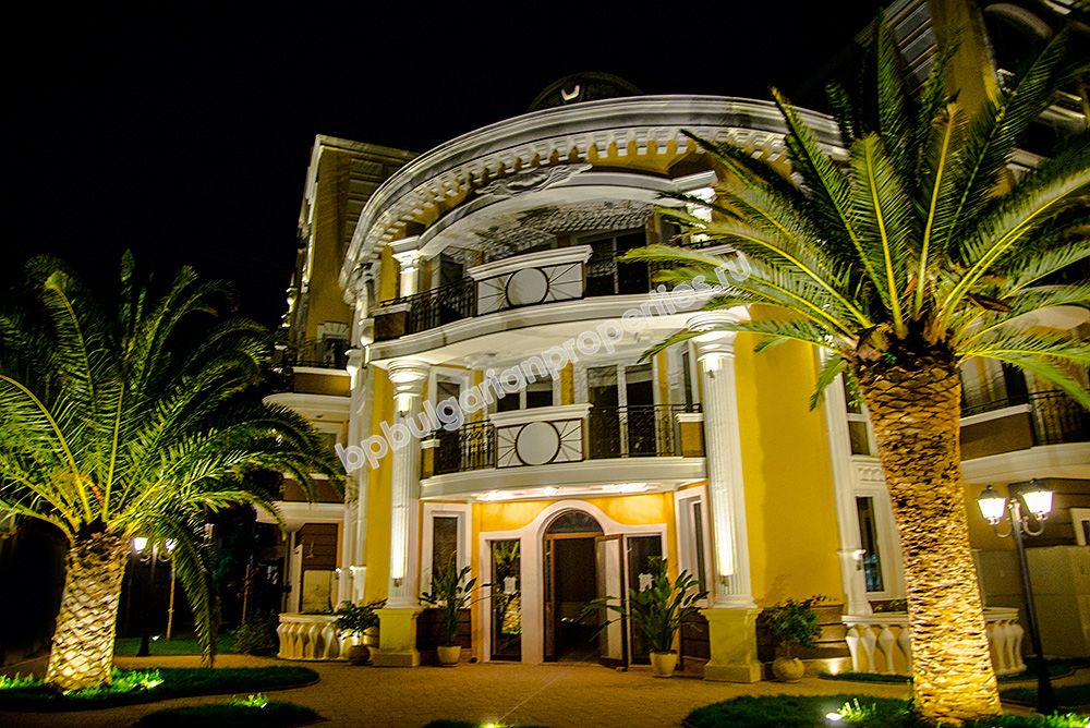 Luxury apartments in a new complex for sale in the resort Sunny Beach