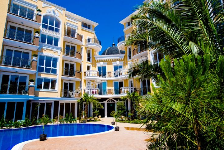 Luxury apartments in a new complex for sale in the resort Sunny Beach