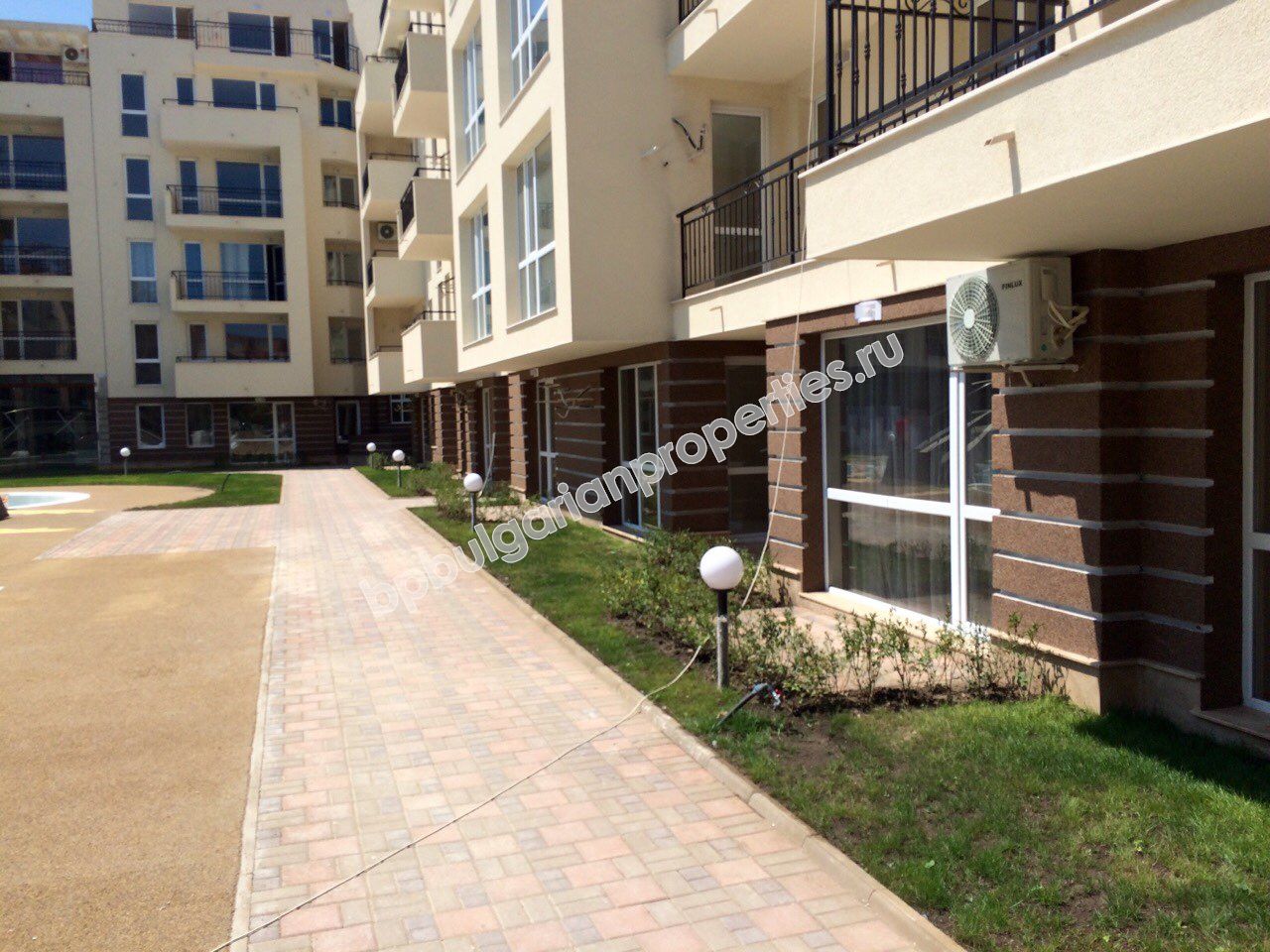 New furnished studio close to the beach for sale in the resort Sunny Beach