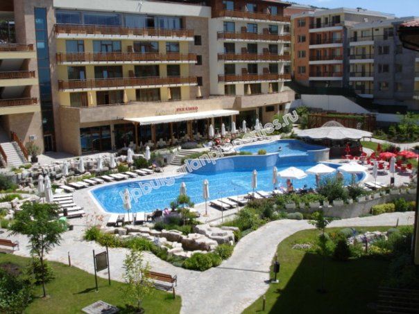 Beachfront luxury apartments for sale in the resort Sveti Vlas