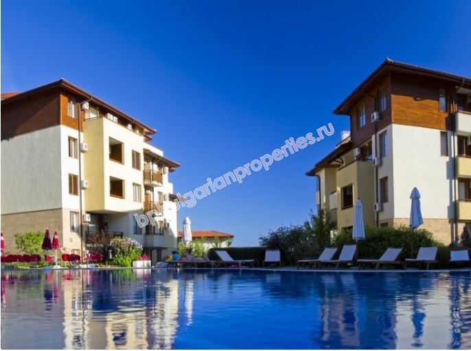 Beachfront luxury apartments for sale in the resort Sveti Vlas