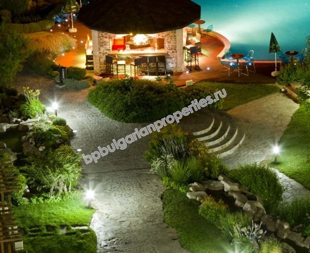 Beachfront luxury apartments for sale in the resort Sveti Vlas