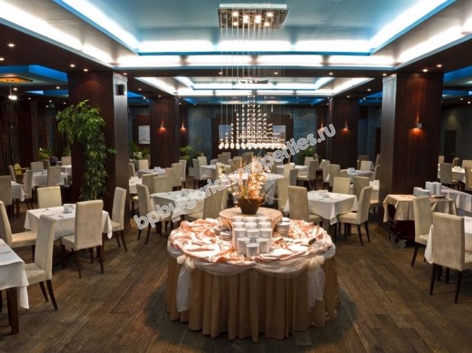 Beachfront luxury apartments for sale in the resort Sveti Vlas