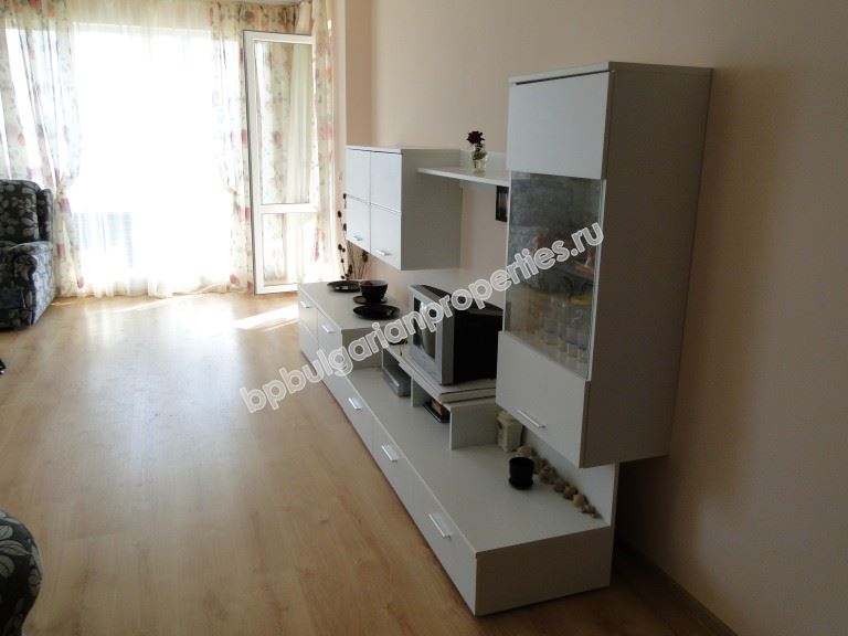 Two-bedroom apartment for sale in the town of Obzor