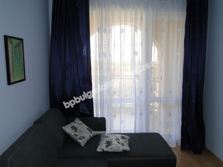 Two-bedroom apartment for sale in the town of Obzor