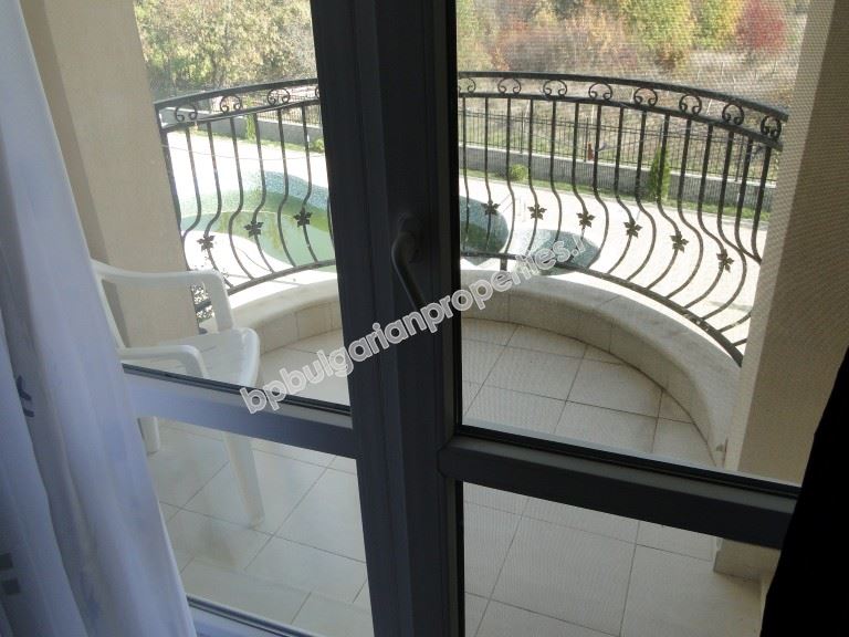 Two-bedroom apartment for sale in the town of Obzor
