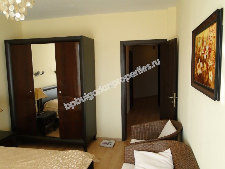 Two-bedroom apartment for sale in the town of Obzor