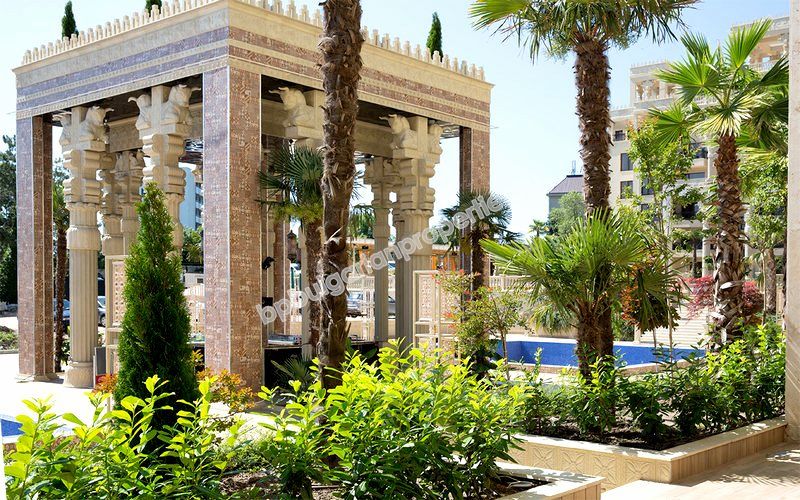 Luxury beachfront apartments for sale in the resort Golden Sands