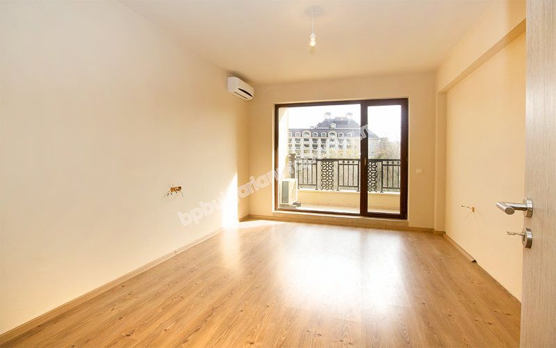 Luxury beachfront apartments for sale in the resort Golden Sands