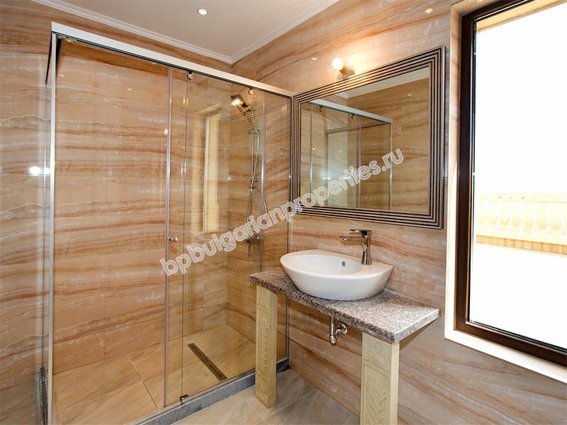 Luxury beachfront apartments for sale in the resort Golden Sands