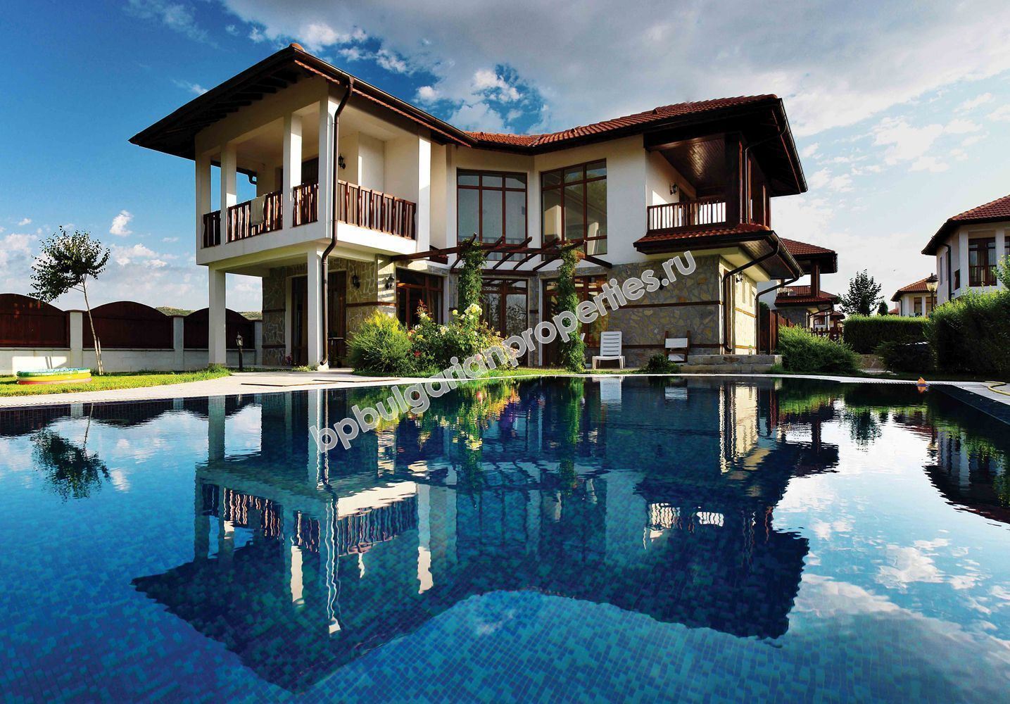 Luxury villas close to the sea for sale in a new complex near the town Aheloy