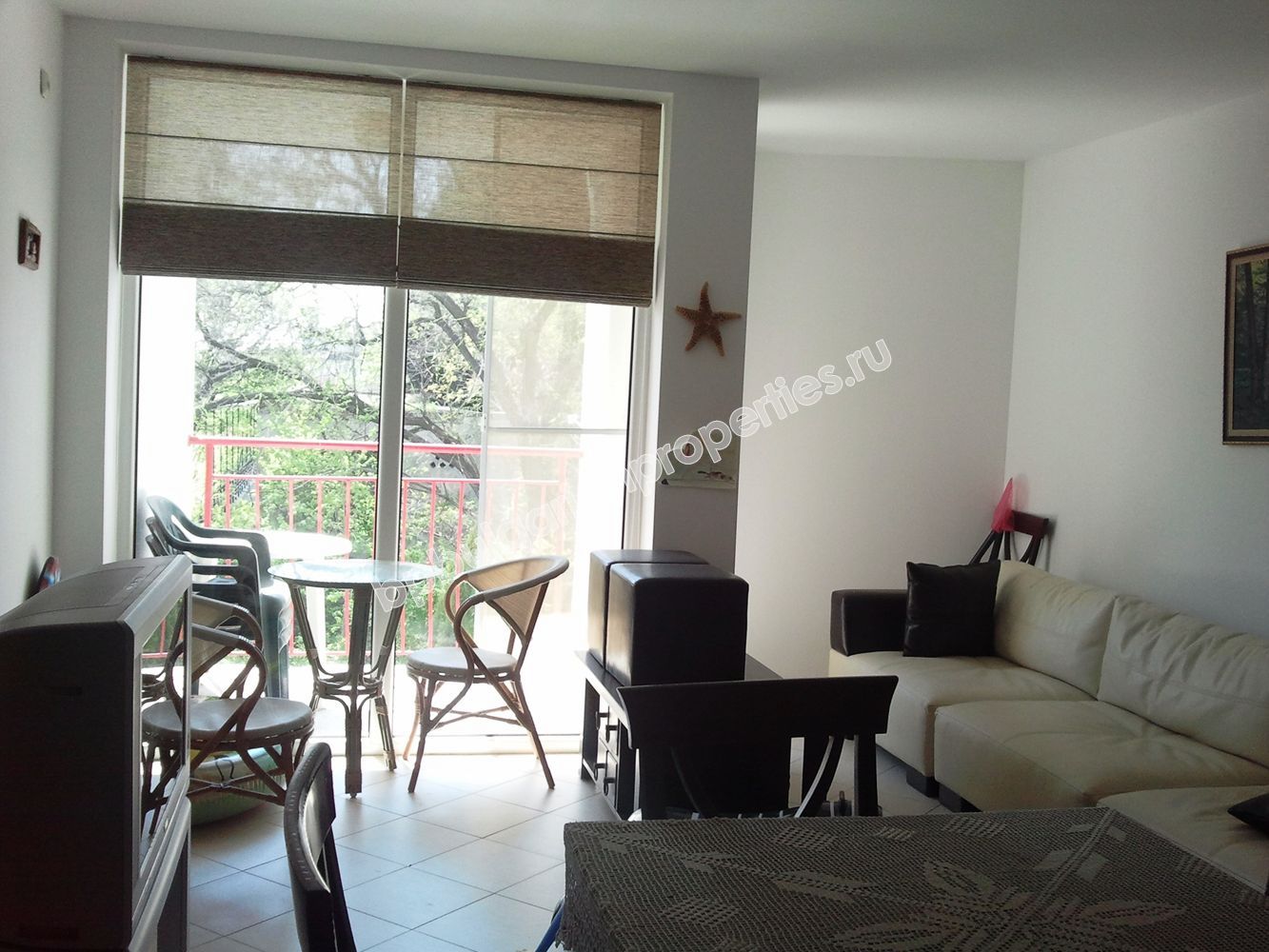 Luxury two-bedroom furnished apartment close to the beach for sale in the resort Ravda