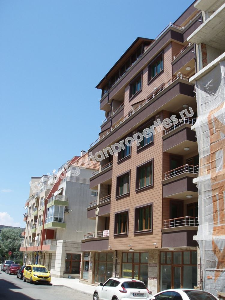 Apartments in a luxury residential building in Pomorie, Old Town, 100 m from the sea