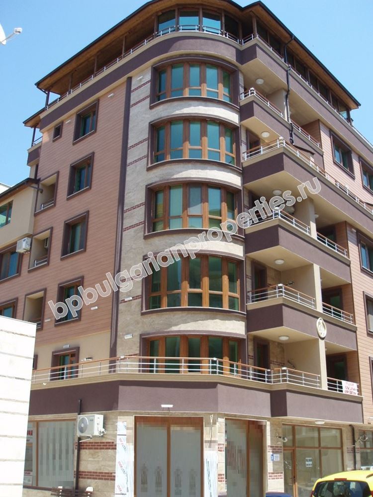 Apartments in a luxury residential building in Pomorie, Old Town, 100 m from the sea