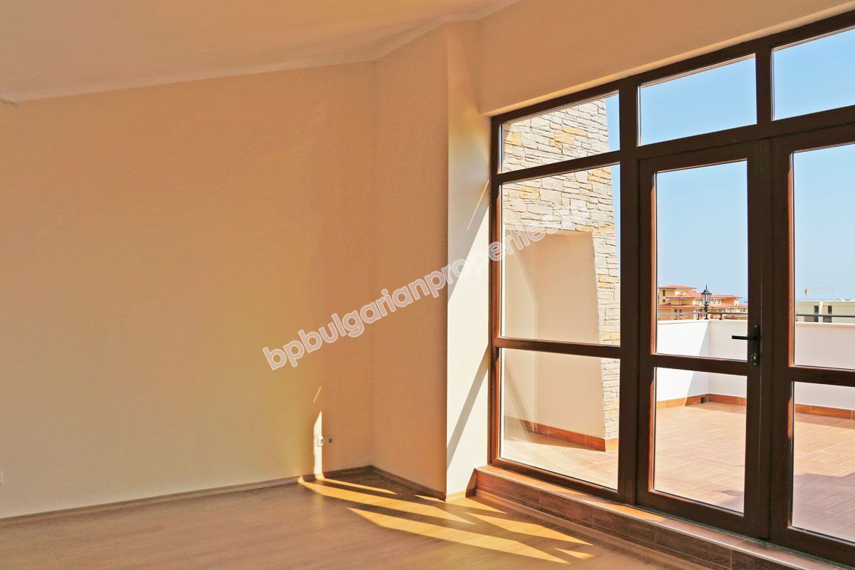 Luxury two-storey house for sale near the resort Sveti Vlas Luxury two-storey house for sale near the resort Sveti Vlas