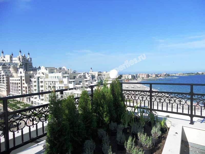 Luxury apartments on the beach in Pomorie