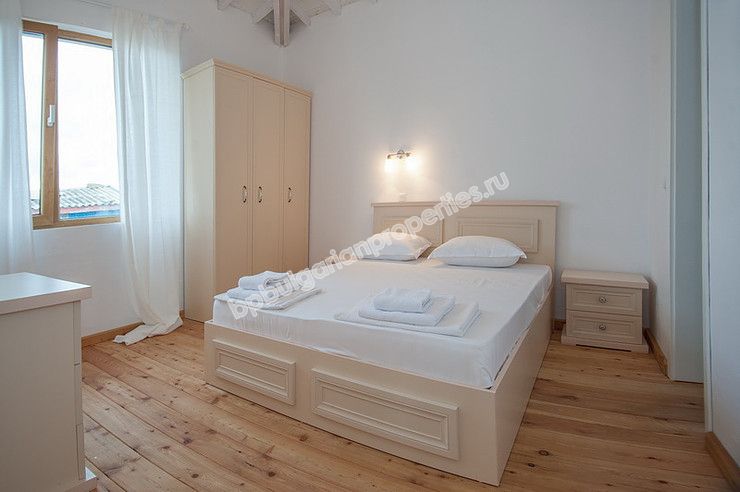 Luxury villas with sea panorama for sale in the resort Lozenets