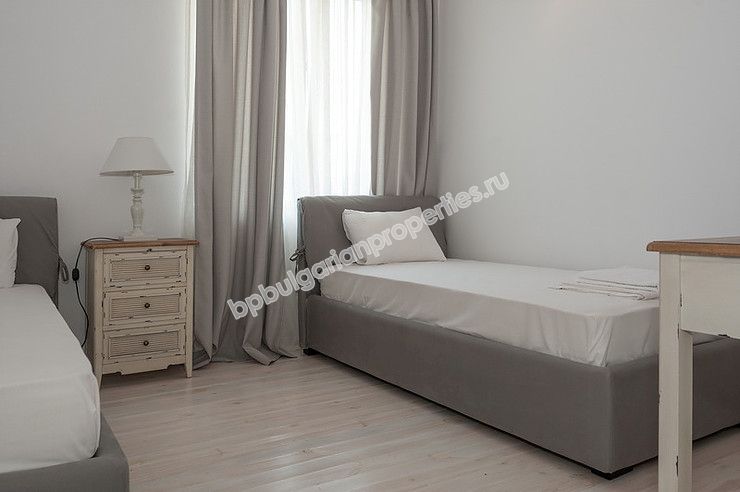 Luxury villas with sea panorama for sale in the resort Lozenets