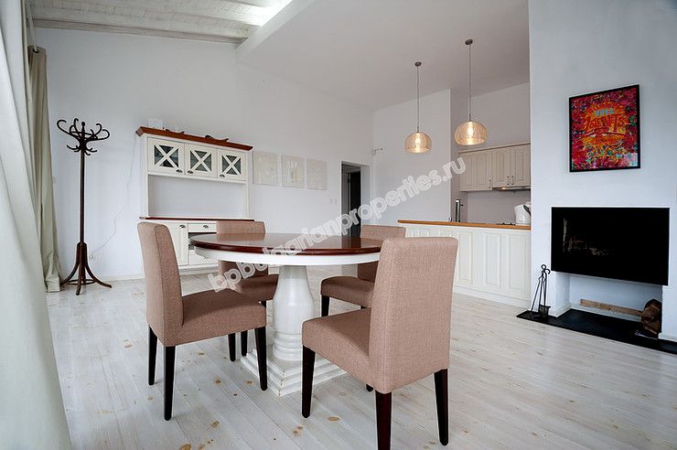 Luxury villas with sea panorama for sale in the resort Lozenets