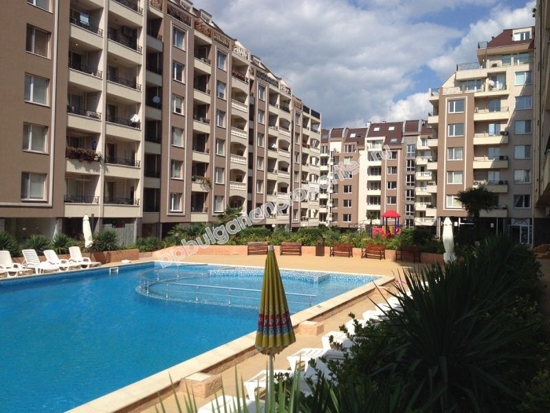 Apartments and buisness properties for sale in a luxury complex close to the Sea Garden of the town of Bourgas