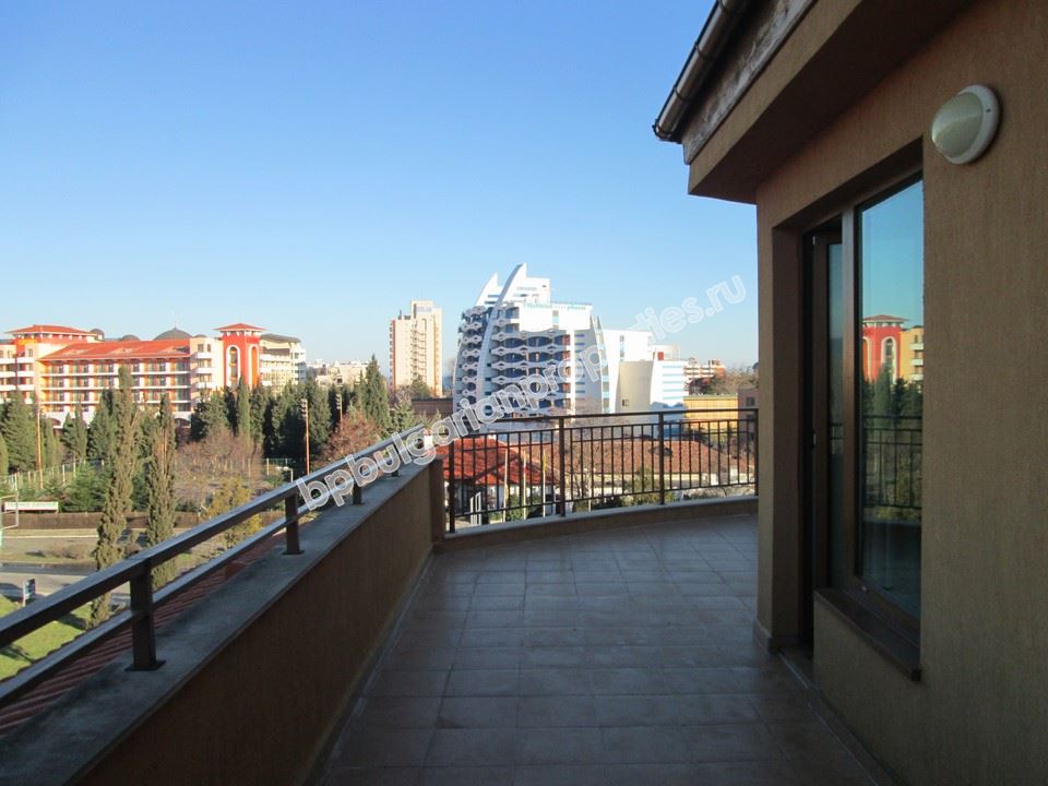 Large two-bedroom apartment for sale in the resort Sunny Beach