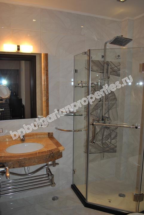 Two-bedroom apartment in a luxury complex for sale in the resort Sunny Beach