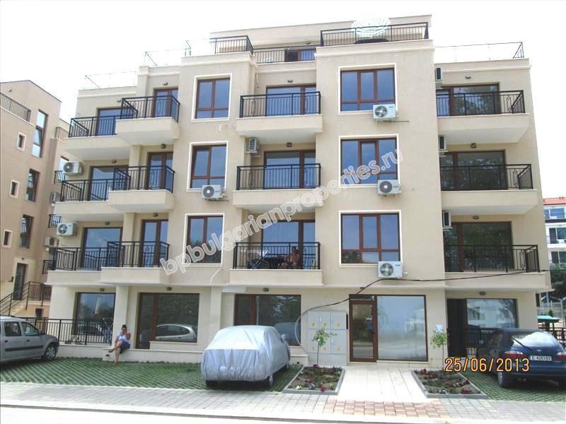 Apartments for sale close to the sea in the resort Byala